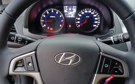 Hyundai Solaris II рестайлинг, 2015 год, 960 000 рублей, 11 фотография