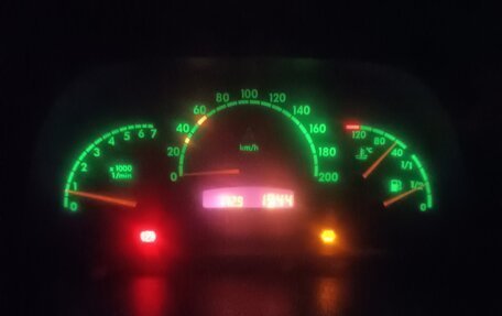 Mercedes-Benz Vito, 2002 год, 520 000 рублей, 2 фотография