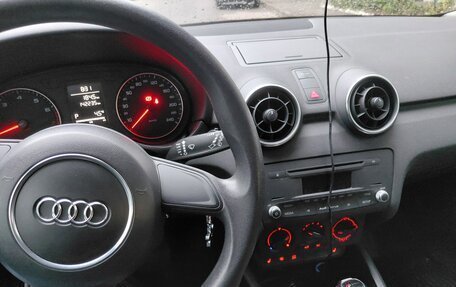 Audi A1, 2012 год, 1 100 000 рублей, 10 фотография