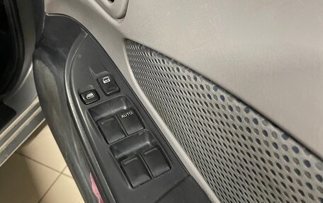 Nissan Wingroad III, 2001 год, 350 000 рублей, 12 фотография