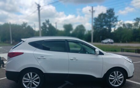 Hyundai ix35 I рестайлинг, 2011 год, 1 300 000 рублей, 7 фотография