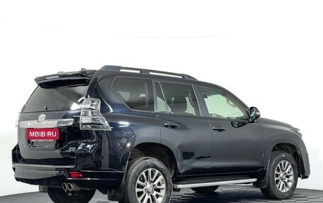 Toyota Land Cruiser Prado 150 рестайлинг 2, 2017 год, 3 697 000 рублей, 5 фотография