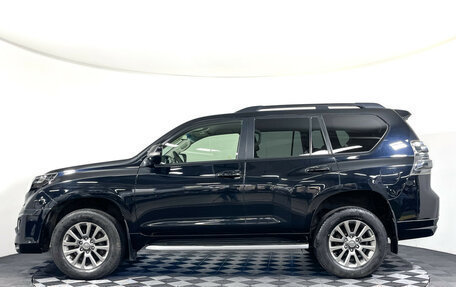 Toyota Land Cruiser Prado 150 рестайлинг 2, 2017 год, 3 697 000 рублей, 8 фотография