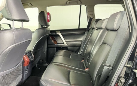 Toyota Land Cruiser Prado 150 рестайлинг 2, 2017 год, 3 697 000 рублей, 10 фотография