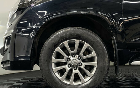 Toyota Land Cruiser Prado 150 рестайлинг 2, 2017 год, 3 697 000 рублей, 16 фотография