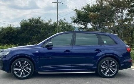 Audi Q7, 2023 год, 8 000 000 рублей, 5 фотография