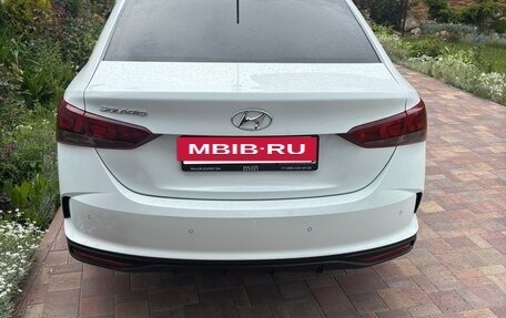 Hyundai Solaris II рестайлинг, 2020 год, 1 500 000 рублей, 2 фотография