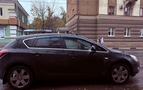 Opel Astra J, 2011 год, 720 000 рублей, 11 фотография