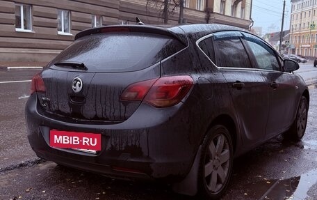 Opel Astra J, 2011 год, 720 000 рублей, 12 фотография