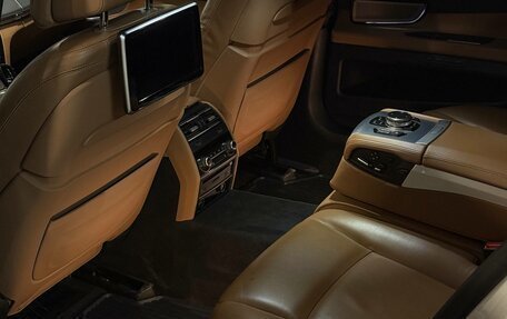 BMW 7 серия, 2014 год, 2 590 000 рублей, 16 фотография