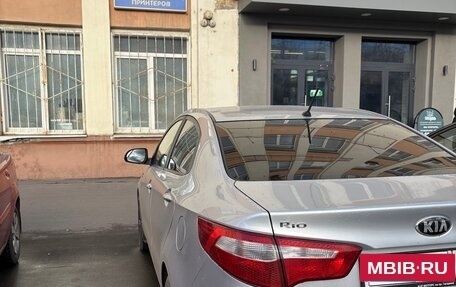 KIA Rio III рестайлинг, 2013 год, 900 000 рублей, 5 фотография