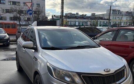 KIA Rio III рестайлинг, 2013 год, 900 000 рублей, 8 фотография