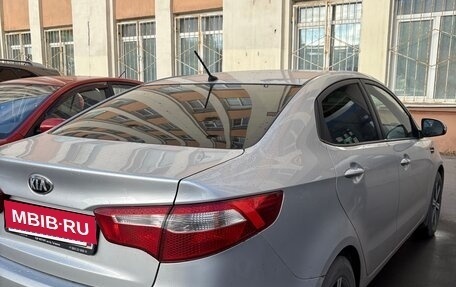 KIA Rio III рестайлинг, 2013 год, 900 000 рублей, 3 фотография