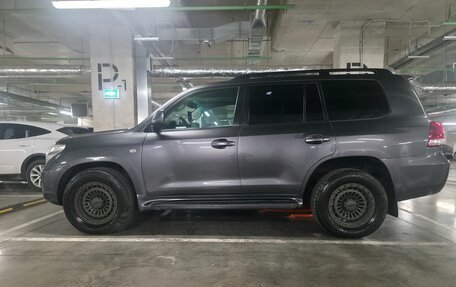 Toyota Land Cruiser 200, 2009 год, 2 500 000 рублей, 3 фотография