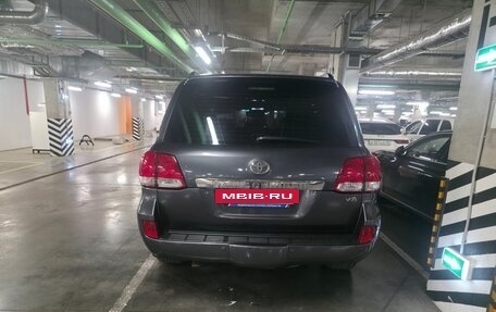 Toyota Land Cruiser 200, 2009 год, 2 500 000 рублей, 4 фотография