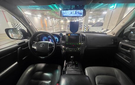 Toyota Land Cruiser 200, 2009 год, 2 500 000 рублей, 8 фотография