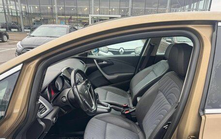 Opel Astra J, 2013 год, 549 000 рублей, 17 фотография