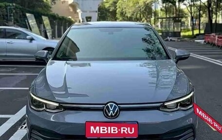 Volkswagen Golf VIII, 2022 год, 1 500 155 рублей, 2 фотография