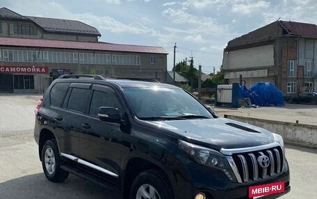 Toyota Land Cruiser Prado 150 рестайлинг 2, 2015 год, 2 950 000 рублей, 4 фотография