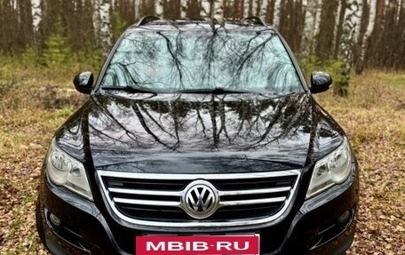 Volkswagen Tiguan I, 2011 год, 1 330 000 рублей, 1 фотография