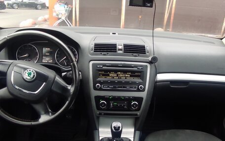 Skoda Octavia, 2009 год, 1 000 000 рублей, 13 фотография