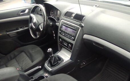 Skoda Octavia, 2009 год, 1 000 000 рублей, 17 фотография