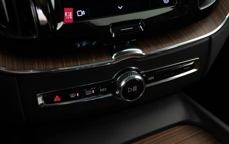 Volvo XC60 II, 2024 год, 5 619 987 рублей, 19 фотография