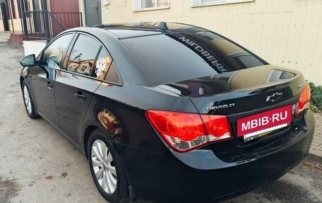 Chevrolet Cruze II, 2009 год, 600 000 рублей, 5 фотография