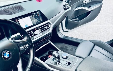 BMW 3 серия, 2021 год, 3 500 000 рублей, 10 фотография