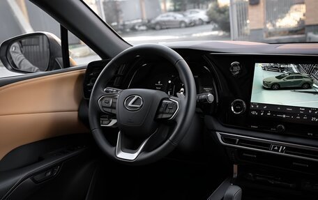 Lexus RX IV рестайлинг, 2025 год, 7 880 000 рублей, 5 фотография