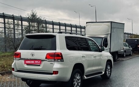 Toyota Land Cruiser 200, 2016 год, 5 400 000 рублей, 3 фотография