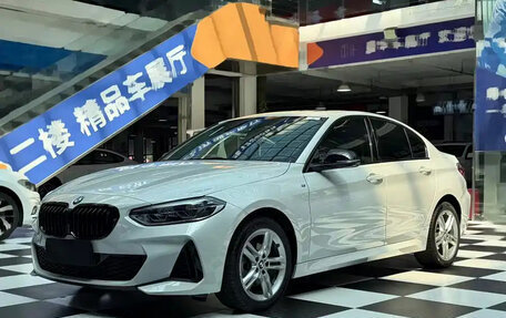 BMW 1 серия, 2022 год, 1 600 000 рублей, 3 фотография