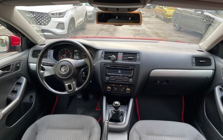 Volkswagen Jetta VI, 2011 год, 5 фотография