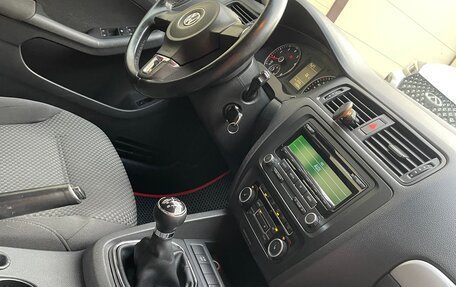 Volkswagen Jetta VI, 2011 год, 7 фотография