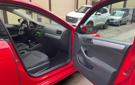 Volkswagen Jetta VI, 2011 год, 9 фотография