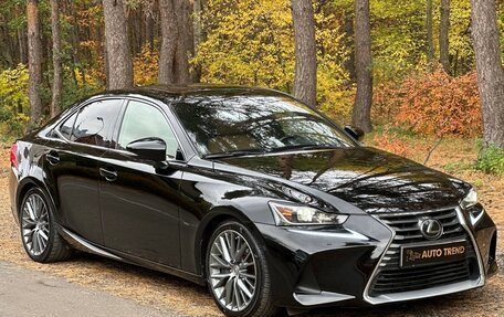 Lexus IS III, 2017 год, 2 400 000 рублей, 21 фотография