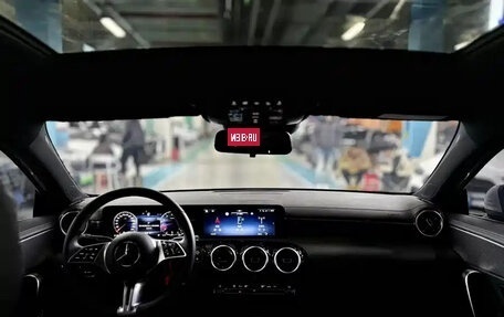 Mercedes-Benz A-Класс, 2024 год, 2 430 000 рублей, 8 фотография