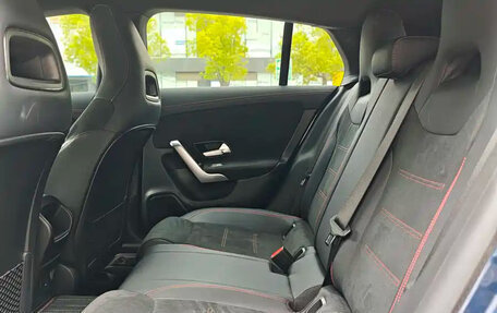 Mercedes-Benz CLA, 2022 год, 2 300 000 рублей, 9 фотография