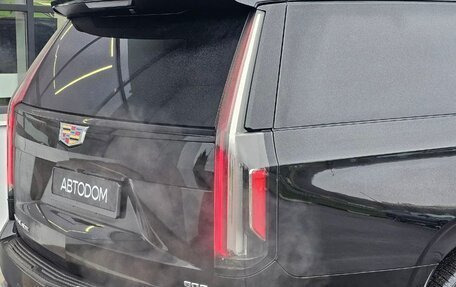 Cadillac Escalade V, 2022 год, 11 595 000 рублей, 15 фотография