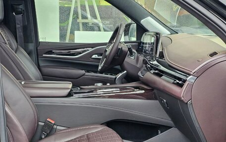 Cadillac Escalade V, 2022 год, 11 595 000 рублей, 23 фотография