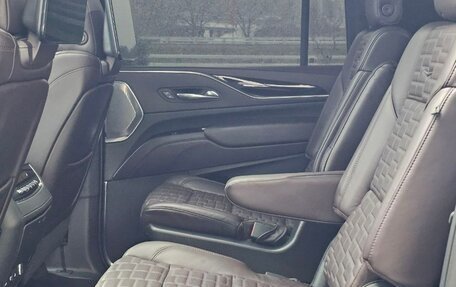 Cadillac Escalade V, 2022 год, 11 595 000 рублей, 27 фотография