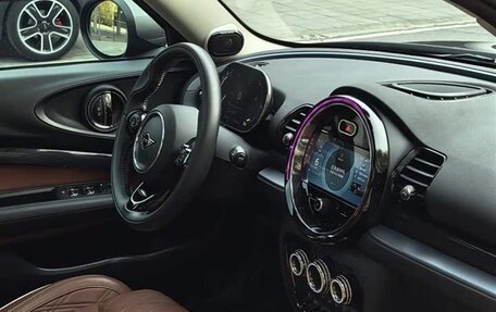 MINI Clubman, 2021 год, 3 010 000 рублей, 7 фотография