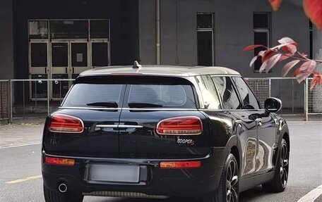 MINI Clubman, 2021 год, 3 010 000 рублей, 3 фотография