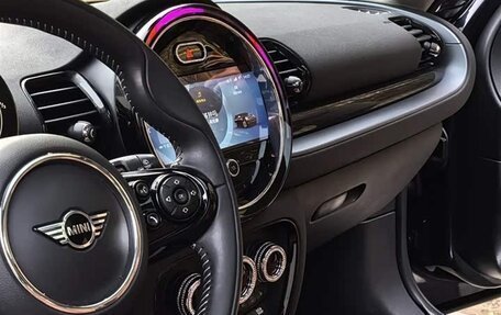 MINI Clubman, 2021 год, 3 010 000 рублей, 8 фотография