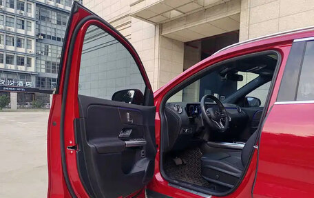 Mercedes-Benz GLA, 2022 год, 2 500 000 рублей, 8 фотография