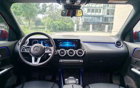 Mercedes-Benz GLA, 2022 год, 2 500 000 рублей, 9 фотография