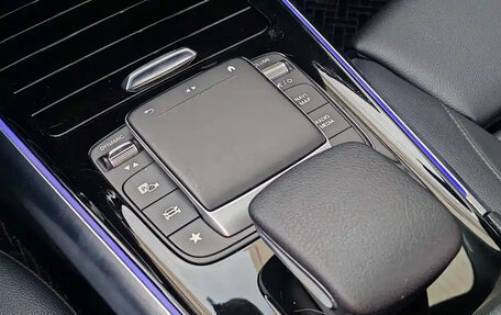 Mercedes-Benz GLA, 2022 год, 2 500 000 рублей, 16 фотография