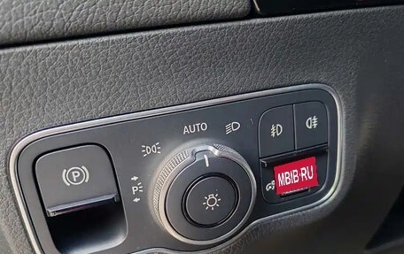 Mercedes-Benz GLA, 2022 год, 2 500 000 рублей, 13 фотография