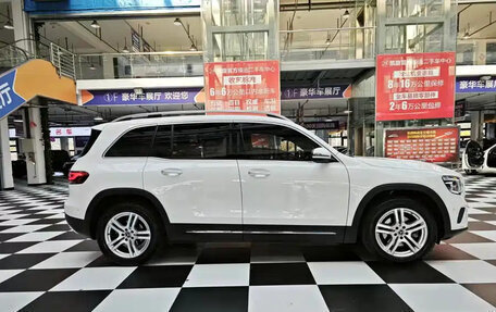 Mercedes-Benz GLB, 2022 год, 2 500 000 рублей, 5 фотография