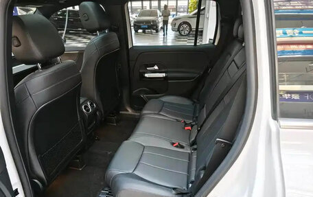 Mercedes-Benz GLB, 2022 год, 2 500 000 рублей, 15 фотография